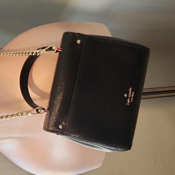 Small Kate Spade Black Top Handle + Crossbody Gold Chain Strap - Picture 5 of 9